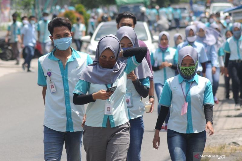 Kemnaker Luncurkan Kanal Pelaporan Ketenagakerjaan: Solusi Atasi Keluhan Pekerja?