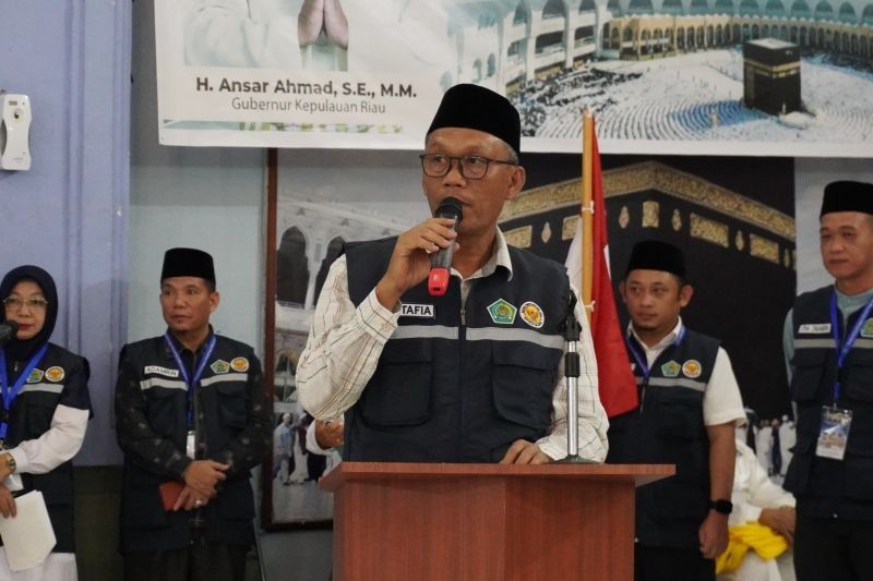 PPIH Batam Ingatkan JCH Jaga Etika di Tanah Suci: Minimalisir Penggunaan Ponsel di Masjidil Haram