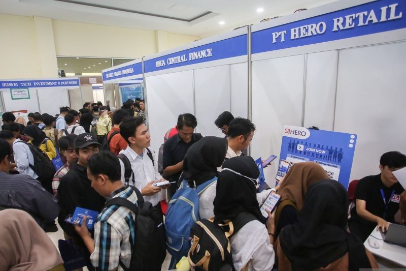 Pengangguran di Indonesia Naik 83 Ribu pada Februari 2025: BPS Catat Peningkatan Angkatan Kerja