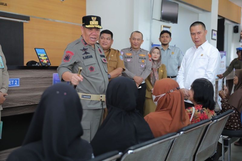 Gubernur Babel Sidak Samsat Bangka, Pastikan Pemutihan Pajak Berjalan Optimal
