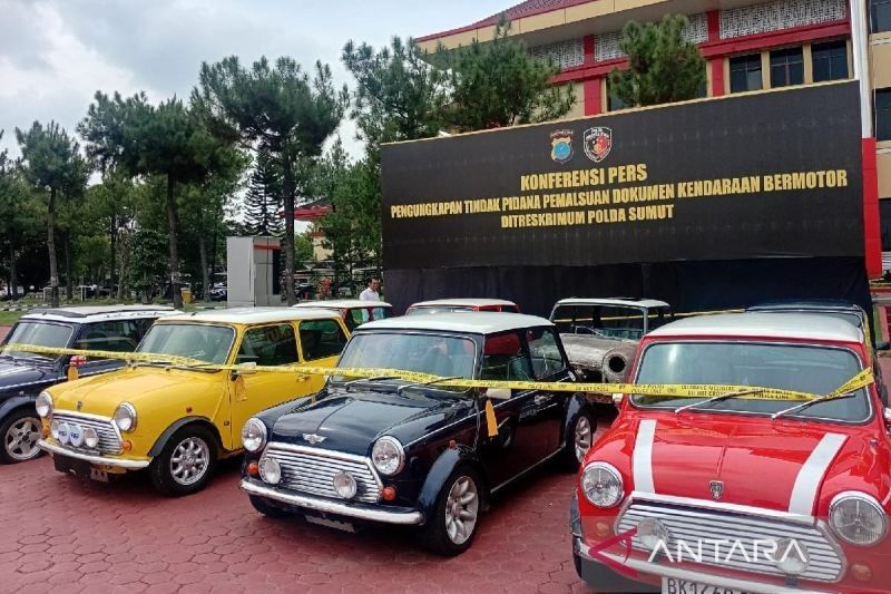 Polda Sumut Sita 25 Mobil dan Motor, Diduga Pakai Dokumen Palsu: Sindikat Jaringan Luas Terungkap