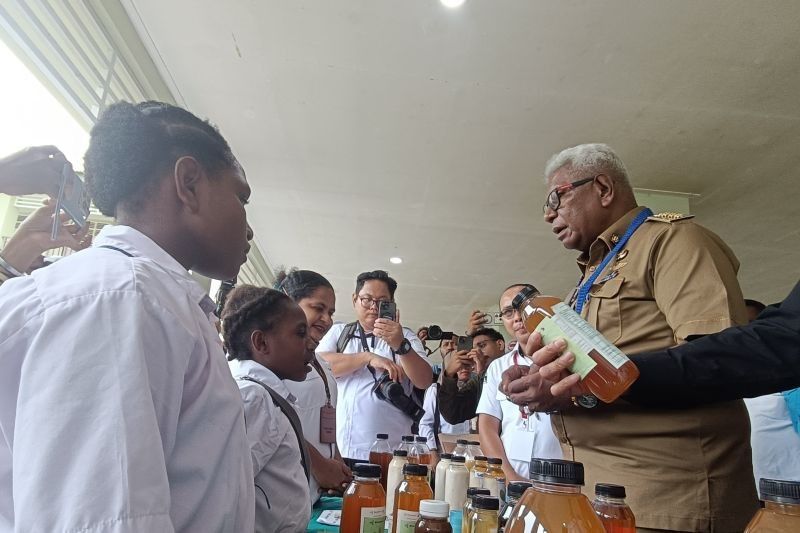 Mimika Luncurkan 'Hari Cita-Cita': Motivasi Pendidikan di Papua Tengah