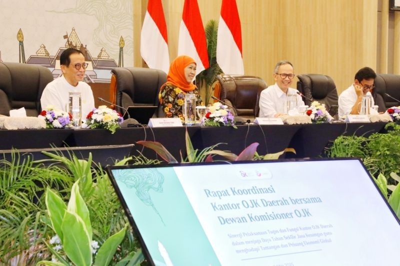 Gubernur Khofifah dan OJK Jatim Sepakat Perkuat Kolaborasi, Ekonomi Jatim Terus Menggeliat
