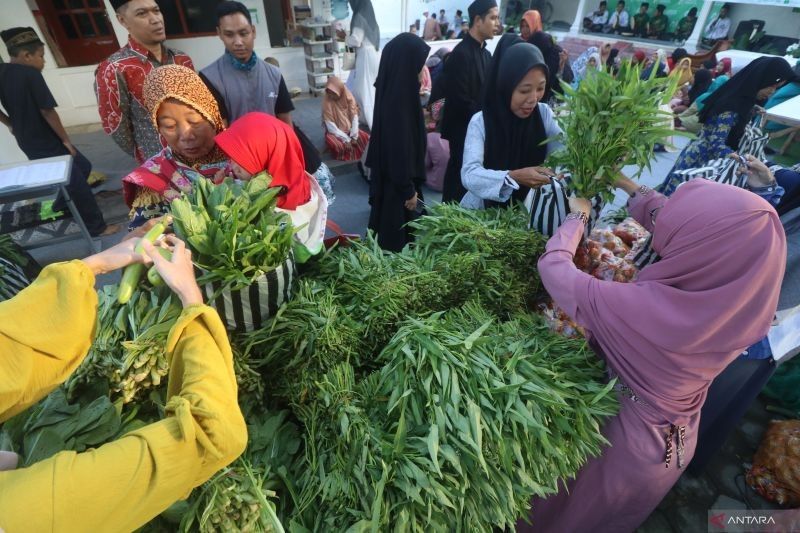 Hari Lembaga Sosial Desa: Membangun Ekonomi Negeri dari Desa
