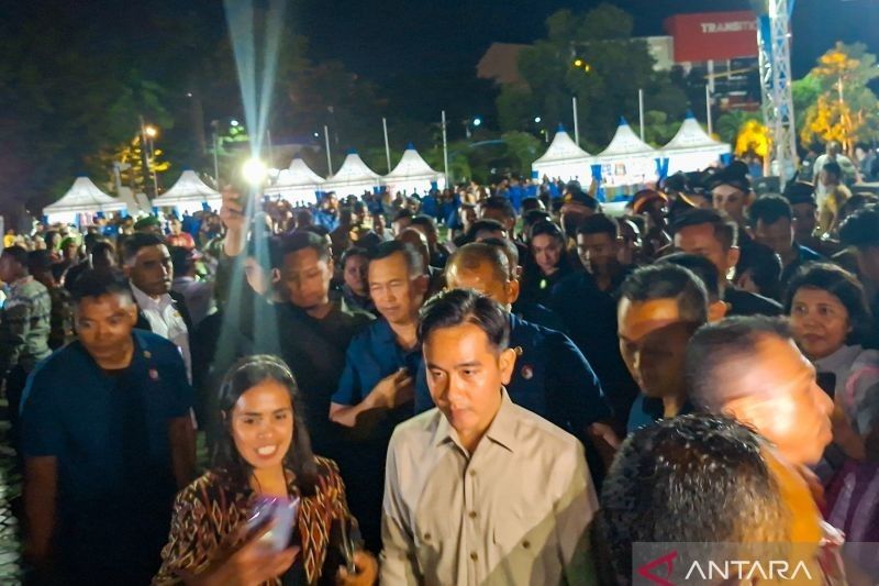 Wapres Gibran Hadiri Pertunjukan Seni Budaya NTT: Dorong Pembangunan Berbasis Lokal
