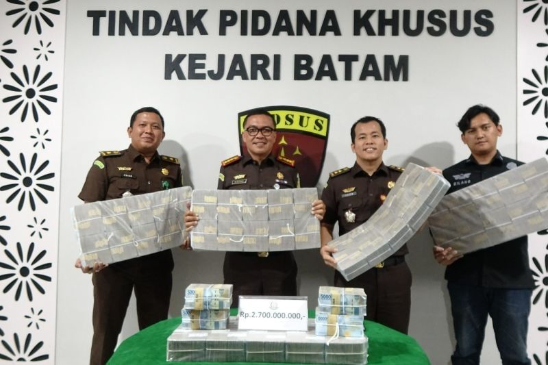 Kejari Batam Terima Rp2,7 Miliar Uang Pengganti Korupsi PNBP Pelabuhan