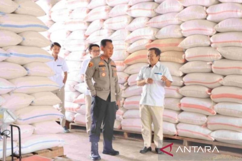 Kapolres Kotamobagu dan Bulog Jalin Sinergi Jaga Harga Pangan, Beri Keadilan Petani Jagung