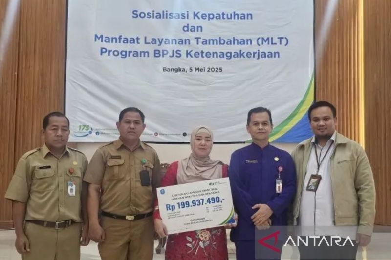 BP Jamsostek Pangkalpinang Berikan Santunan Rp199 Juta kepada Ahli Waris Pegawai