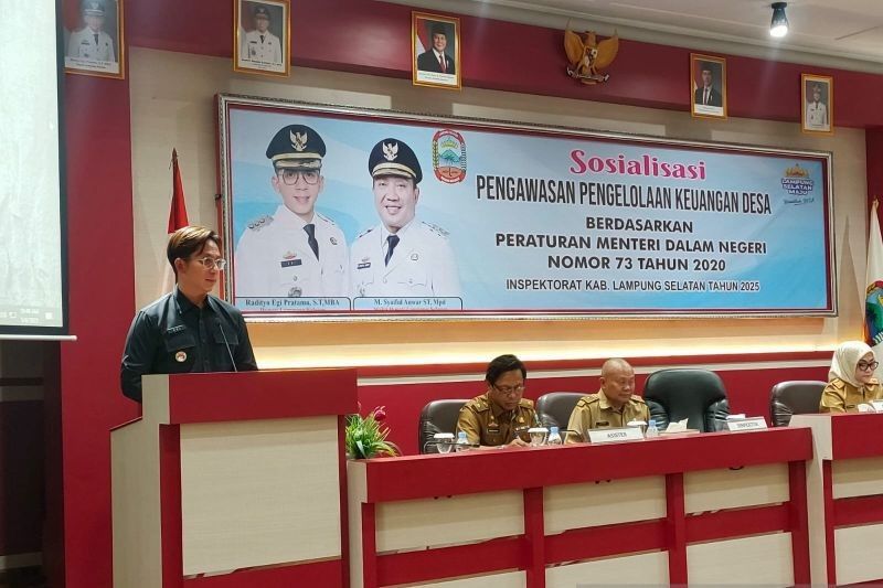 Bupati Lampung Selatan Tekankan Transparansi Pengelolaan Dana Desa