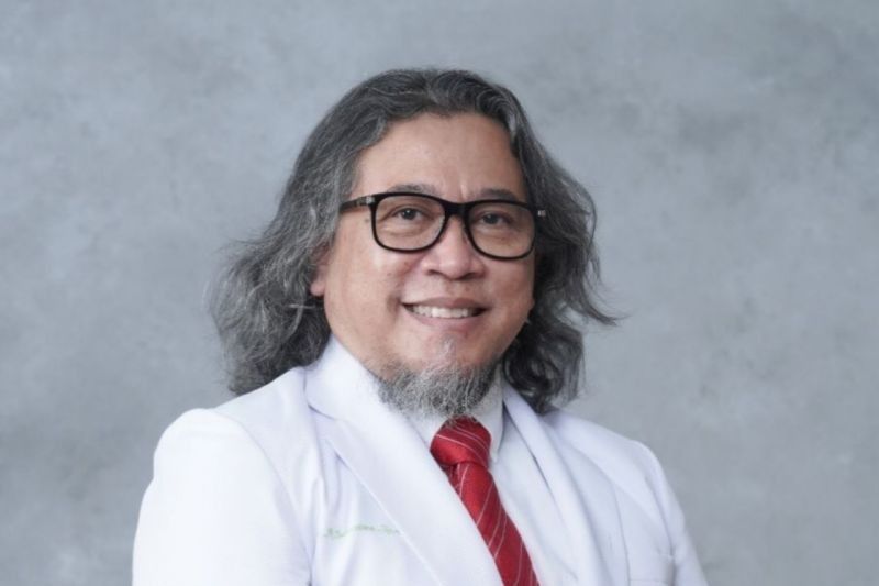 Dosen UI Dr. Raden Suhartono Terpilih Jadi Anggota Dewan ESVS, Organisasi Bedah Vaskular Eropa
