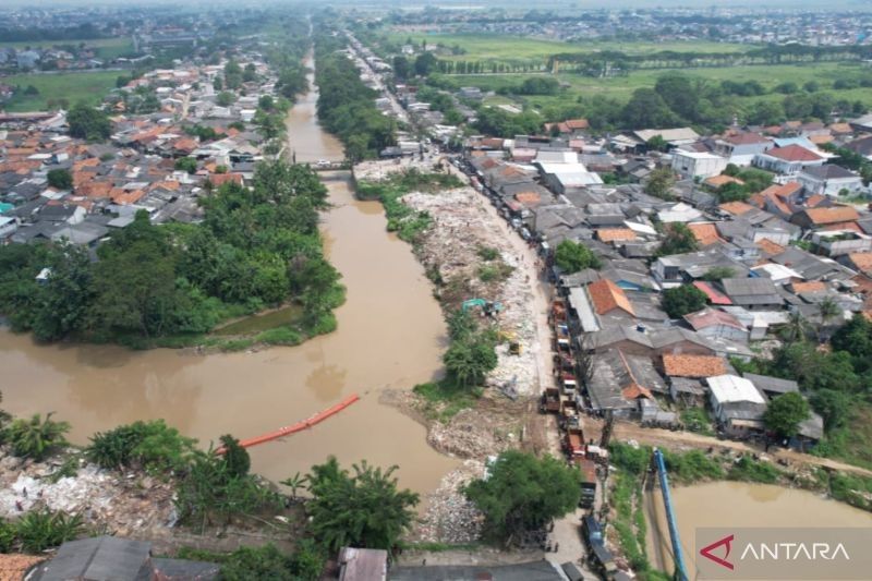 Bendung Kali CBL Bekasi Target Rampung November 2025, Solusi Atasi Kekeringan Petani