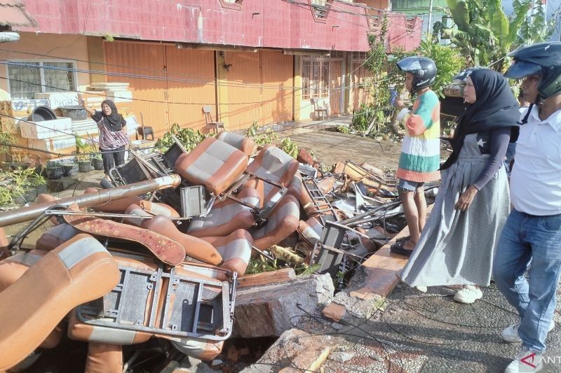 Kecelakaan Maut Bus ALS di Padang Panjang: Dua Korban Belum Teridentifikasi