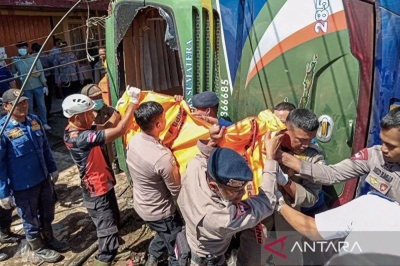 Kecelakaan Bus ALS di Padang Panjang Tewaskan 12 Penumpang, Kemenhub-KNKT Selidiki Penyebab