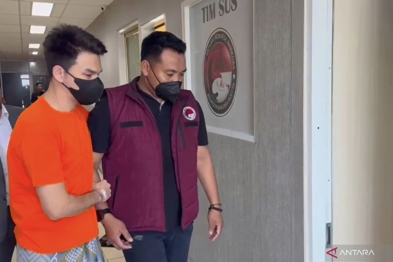 Artis JF Sakit, Tak Ditahan Polisi Terkait Kasus Vape Berisi Obat Keras