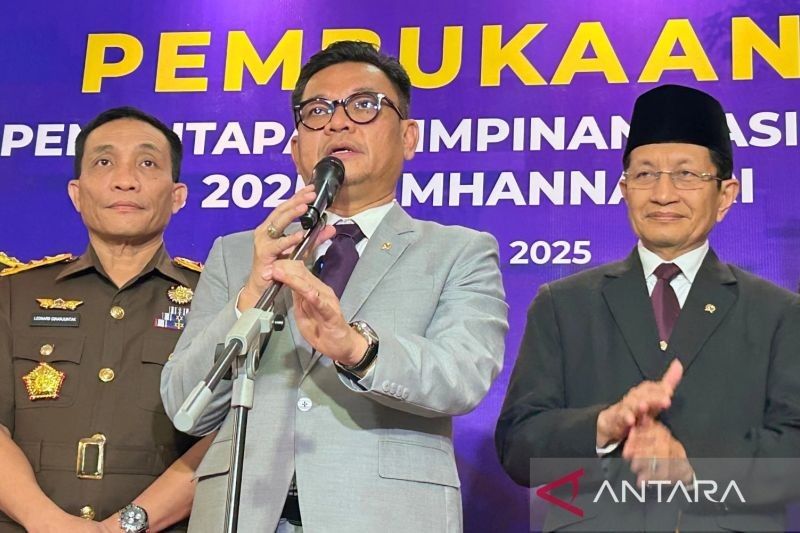 APH Diminta Tindak Tegas Ormas yang Hambat Investasi di Indonesia
