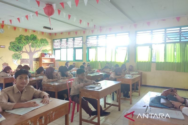 12.708 Guru di Bengkulu Terima Tunjangan Profesi, Rp158,96 Miliar Tersalur!
