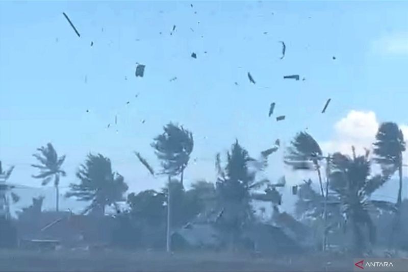 Puting Beliung Gorontalo: 248 Jiwa Terdampak, BNPB Terjunkan Tim Bantuan