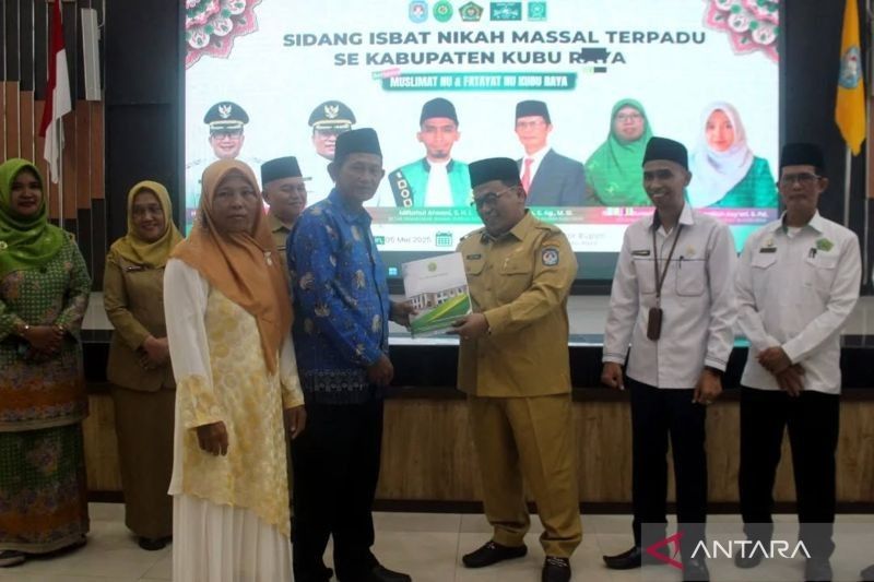 89 Pasangan di Kubu Raya Resmi Tercatat Negara Lewat Sidang Isbat Nikah Massal