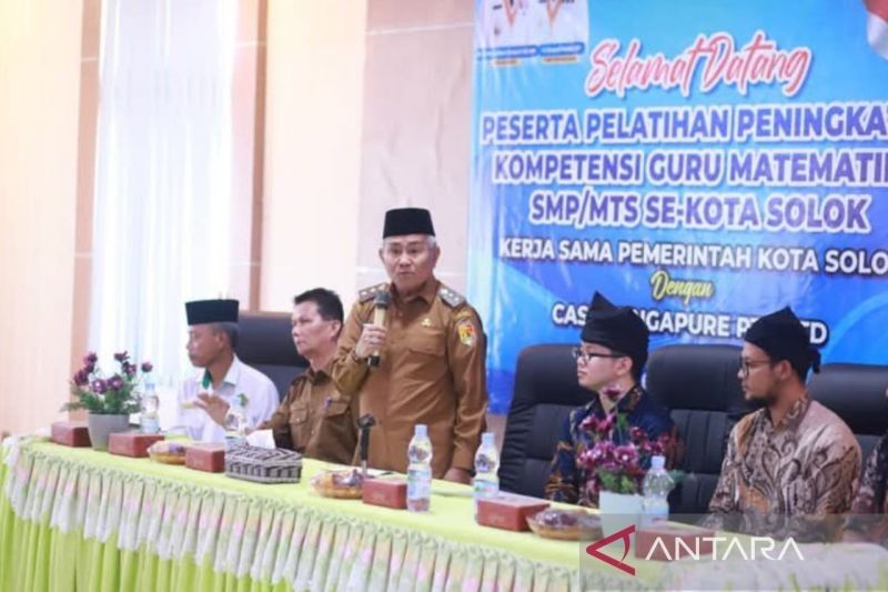 Solok: Kota Percontohan Penggunaan Kalkulator Saintifik untuk Tingkatkan Kompetensi Guru Matematika
