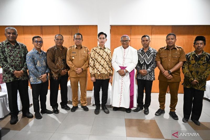 Wapres Gibran Jaga Toleransi di Sikka, Ajak Tokoh Adat dan Agama Wariskan Nilai Kebersamaan