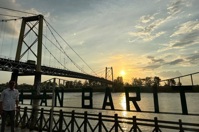 Destinasi Wisata Bawah Jembatan Barito Kalsel Resmi Dibuka, Kembalikan Kejayaan Ikon Pariwisata