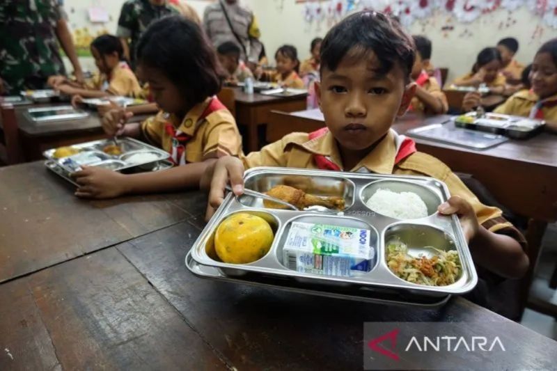 Pakar UGM Sarankan Desentralisasi Program MBG untuk Optimalkan Pencegahan Stunting
