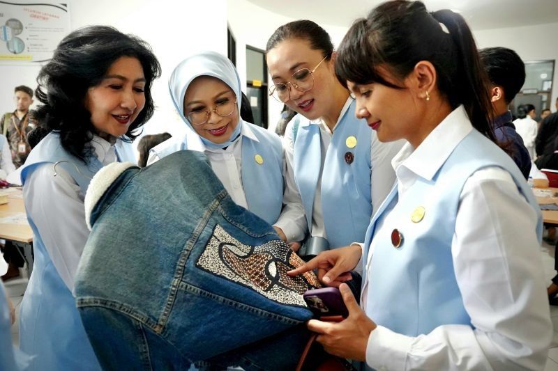 SERUNI dan Dekranas Berkolaborasi: Memberdayakan Perempuan Warga Binaan Pemasyarakatan
