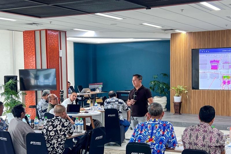 TPS Surabaya Tingkatkan Layanan Bongkar Muat Lewat Pelatihan P&C