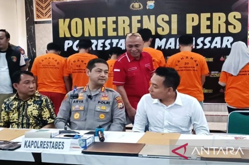 Polrestabes Makassar Tangkap 6 Joki UTBK-SNBT Unhas, Terancam 9 Tahun Penjara!
