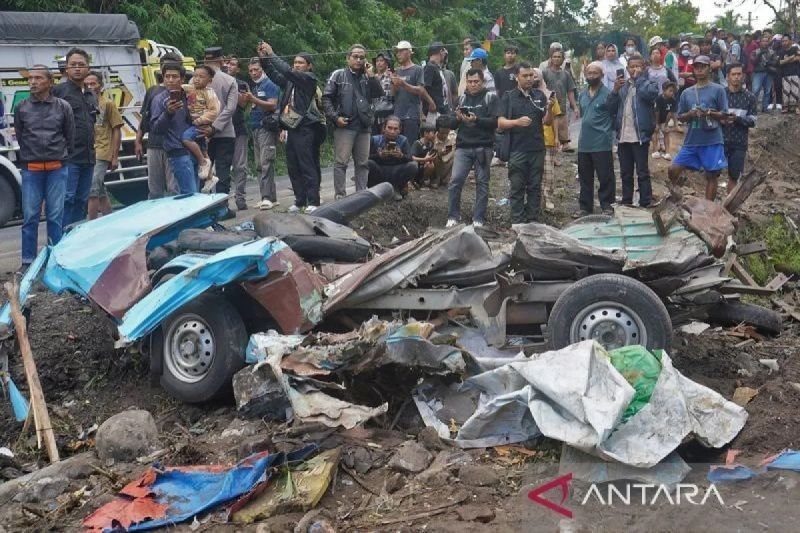 Truk Maut Purworejo Tak Terdaftar di Kemenhub, 11 Tewas