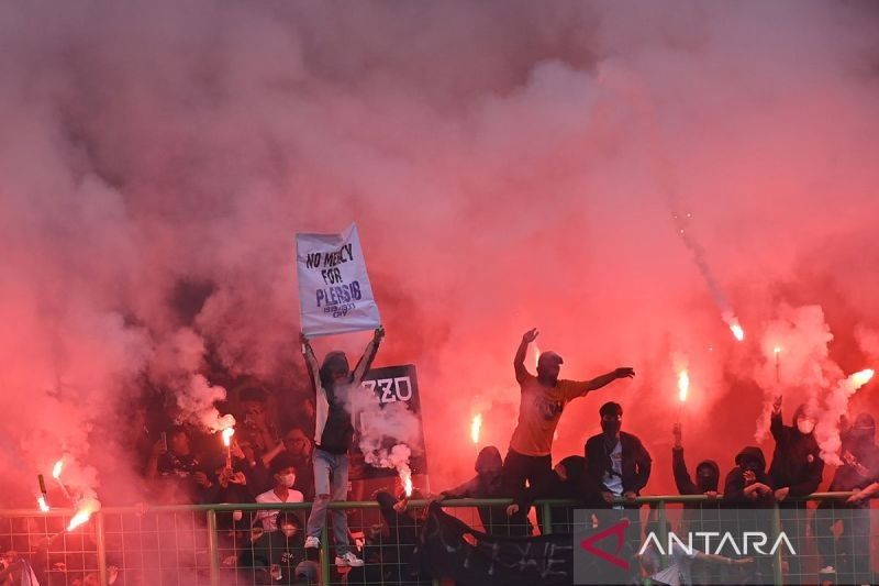 Nasib Suporter Tandang Liga 1: Keputusan Akhir Mei, Aplikasi Sobat Liga Jadi Harapan