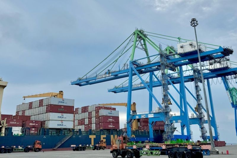 Pemindahan Terminal Petikemas Makassar ke MNP Ditargetkan Rampung 2027