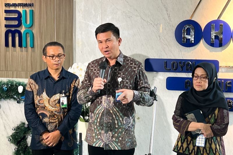 Bantahan Dirut Garuda Indonesia Soal Perekrutan Mantan Karyawan Lion Air