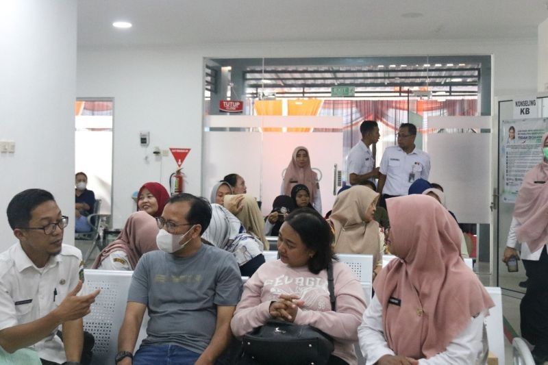 KAI Daop 7 Madiun Dukung Program KB Pemerintah, Layani 103 Akseptor