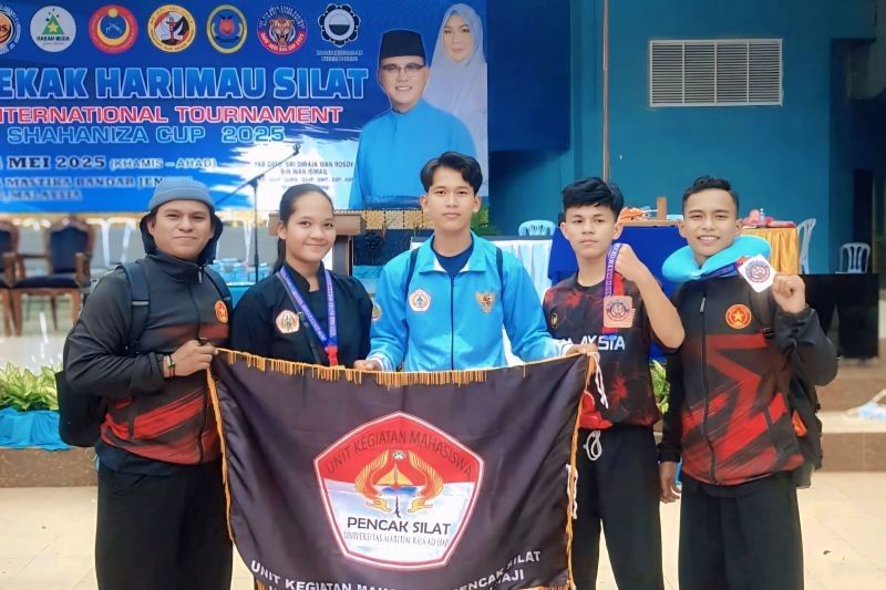 Mahasiswa UMRAH Raih Juara Silat Internasional di Malaysia