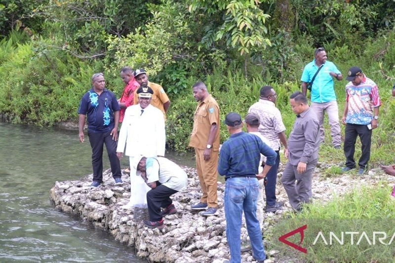 Pemkab Maybrat Optimalkan Danau Ayamaru untuk Peningkatan Ekonomi Warga