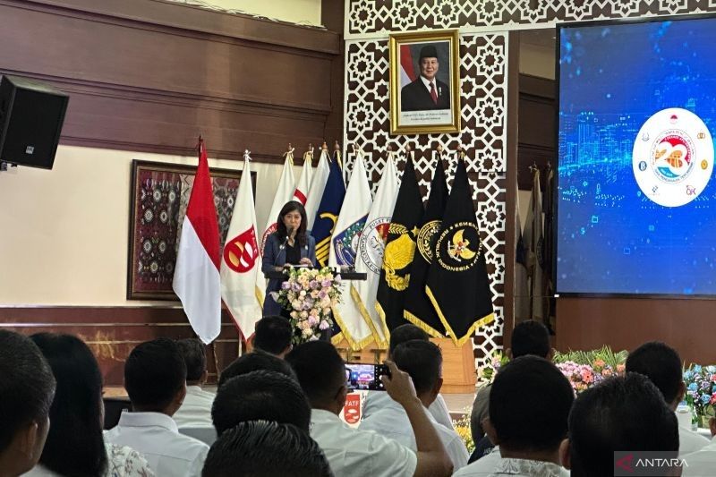 Menkominfo Desak PPATK dan Polri Gunakan AI Lawan Kejahatan Siber