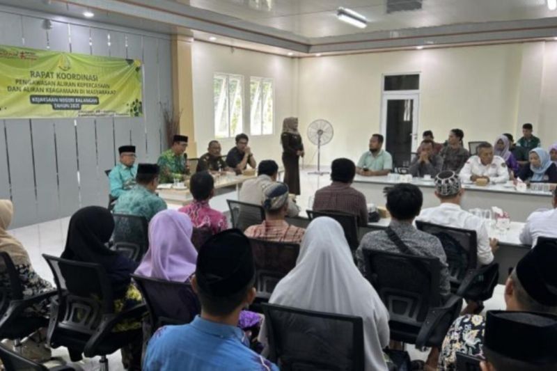Waspadai Aliran Menyimpang: Kesbangpol Balangan Imbau Warga Tingkatkan Kewaspadaan