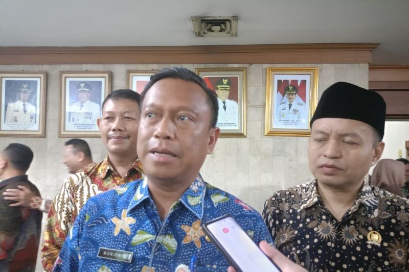 Wali Kota Jaktim Baru, Munjirin, Tinjau Kantor dan Sempurnakan Fasilitas