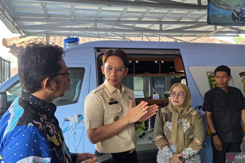 Mobil Samsat Keliling Hibah Pemkab Lamsel: Jangkau Pelayanan Pajak hingga Daerah Terpencil