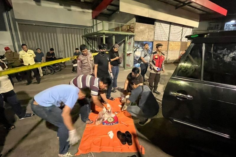 Sejoli Tewas Misterius di Mobil Parkir Pusat Perbelanjaan Jambi, Polisi Selidiki Dugaan Keracunan Gas AC