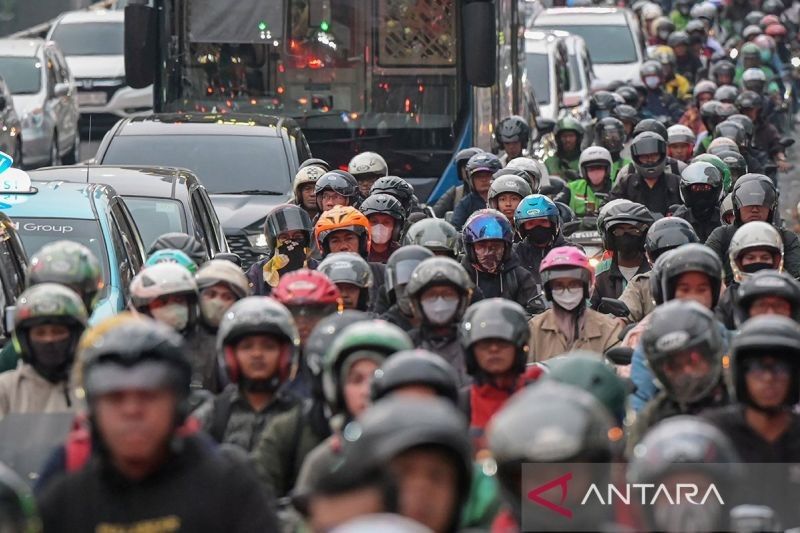Ganjil Genap di Jakarta: Solusi Tambal Sulam yang Tak Atasi Kemacetan?