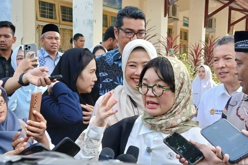 Wamendikbudristek Tegaskan Program Sekolah Unggul Garuda Tak Intervensi Kurikulum