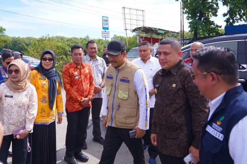 Mensos dan Wali Kota Makassar Tinjau Lokasi Sekolah Rakyat di Untia