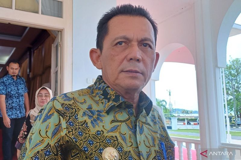 Kepri Beri Beasiswa Dokter Spesialis: Solusi Atasi Kekurangan Tenaga Medis?