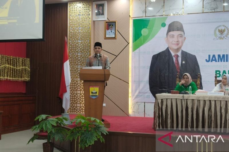 Pariaman Diapresiasi DPR RI: Raih UHC Tertinggi di Sumbar, 98,6 Persen Warga Terlindungi BPJS Kesehatan