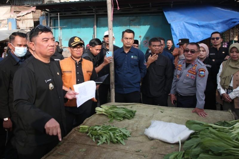 Pemkab Garut Batasi Jam Operasional PKL di Pasar Ciawitali