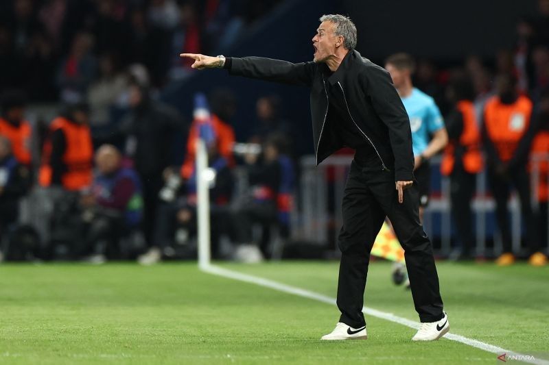 Luis Enrique: Sang Juru Taktik yang Ubah PSG dari Klub Glamor Menjadi Mesin Gol