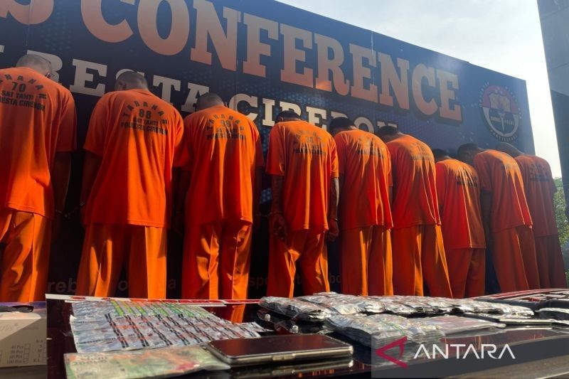 Polresta Cirebon Ringkus 9 Pengedar Narkoba, Berbagai Modus Operasi Terungkap!