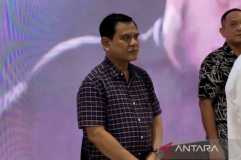 Adik Ipar Jokowi Bawa Ijazah Asli ke Bareskrim, Terkait Isu Ijazah Palsu Presiden
